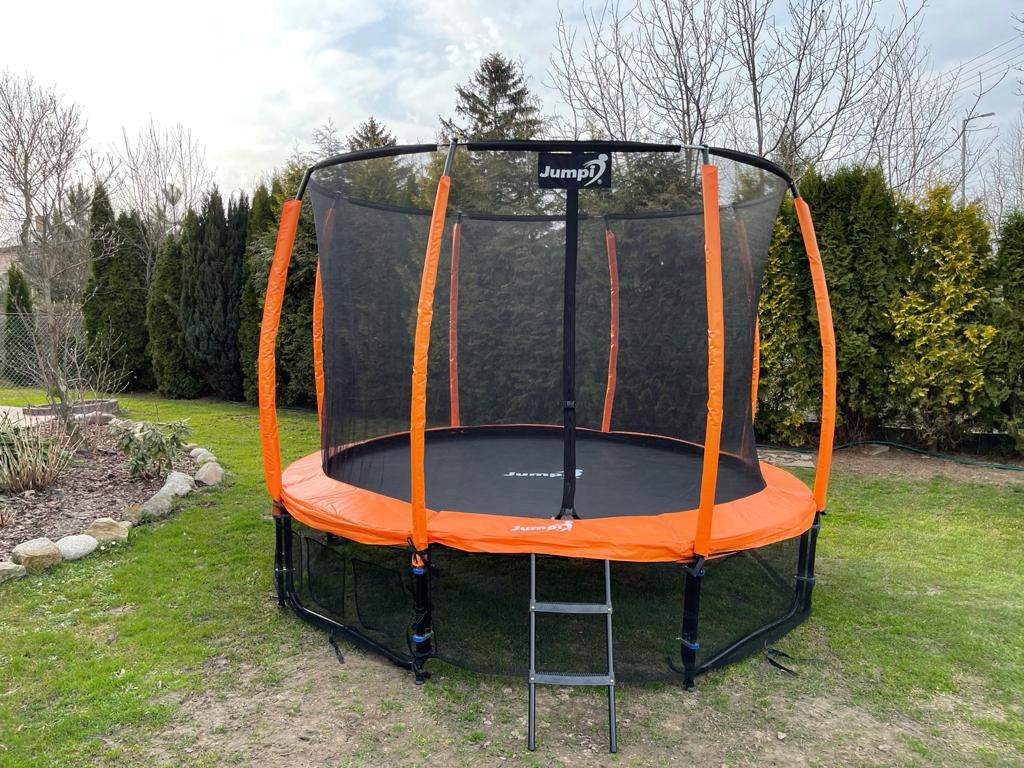Trampolina Ogrodowa Z Wewnętrzną siatką Jumpi Maxy Comfort PLUS 374cm/12ft Pomarańczowa Trampolina Ogrodowa Z Wewnętrzną siatką Jumpi Maxy Comfort PLUS 374cm/12ft Pomarańczowa