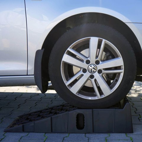 Rampa najazdowa AUTOFIX komplet 2 sztuk do 5T Rampa najazdowa AUTOFIX komplet 2 sztuk do 5T