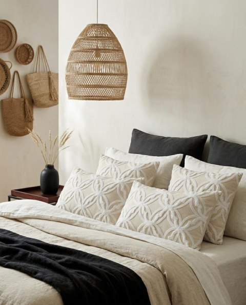 Poduszka dekoracyjna SHP BOHO 45x45 beżowa