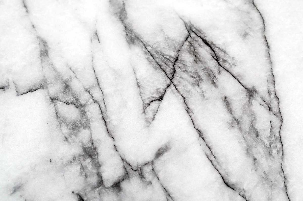 Stół GLAM MARBLE 110 - MDF, złota podstawa Stół GLAM MARBLE 110 - MDF, złota podstawa