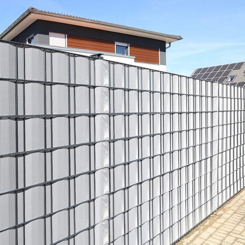 Tasma ogrodzeniowa 19 cm x 35 m szara Tasma ogrodzeniowa 19 cm x 35 m szara