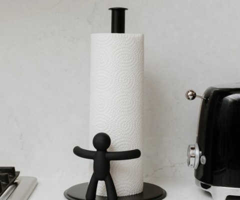 UMBRA stojak na ręcznik papierowy BUDDY czarny UMBRA stojak na ręcznik papierowy BUDDY czarny
